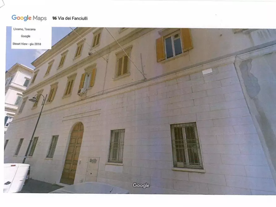 Immagine 3 di Appartamento in vendita  a Livorno