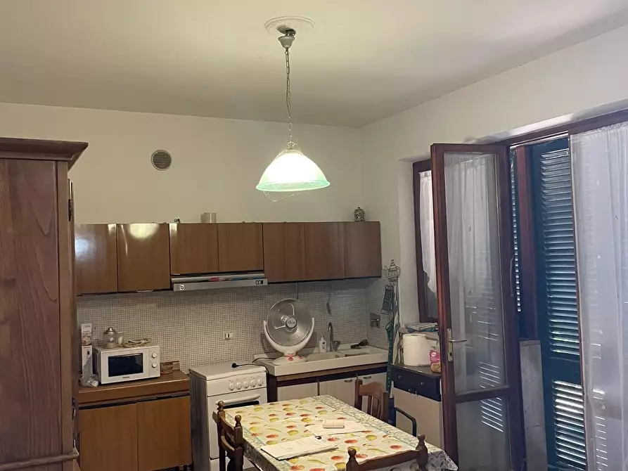 Immagine 6 di Casa indipendente in vendita  a Santa Maria A Monte