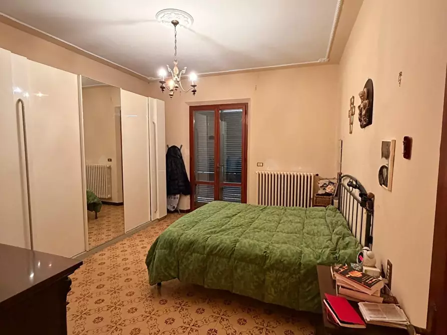 Immagine 8 di Casa indipendente in vendita  a Santa Maria A Monte