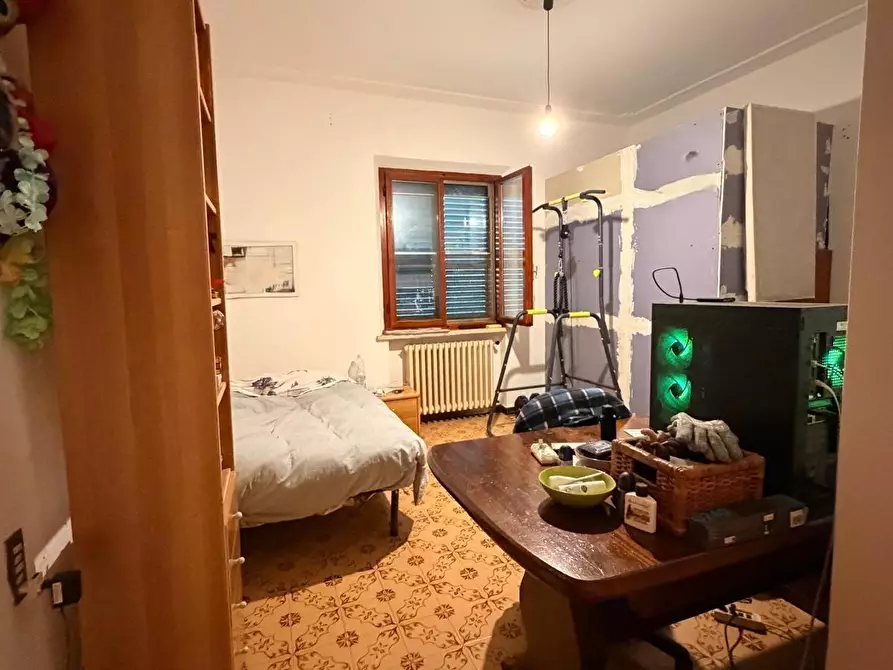 Immagine 9 di Casa indipendente in vendita  a Santa Maria A Monte