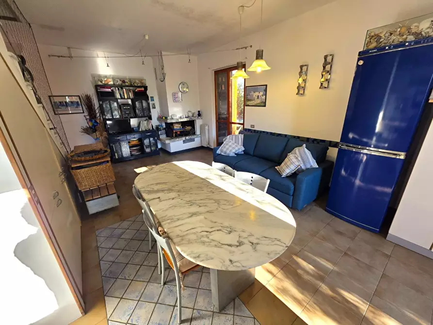 Immagine 13 di Villetta a schiera in vendita  a Massa