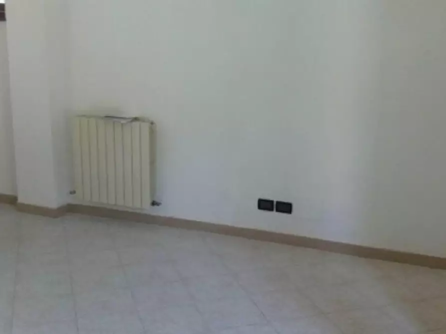 Immagine 5 di Appartamento in vendita  a Vecchiano