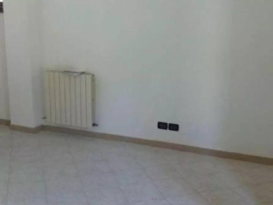 Immagine 4 di Appartamento in vendita  a Vecchiano