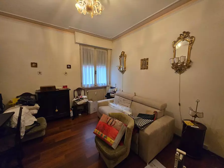 Immagine 15 di Appartamento in vendita  a Siena