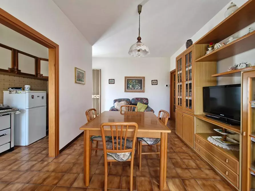 Immagine 5 di Appartamento in vendita  a Piombino