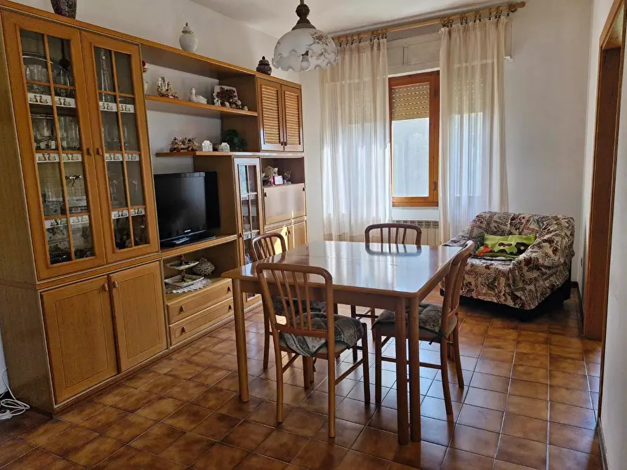 Immagine 3 di Appartamento in vendita  a Piombino