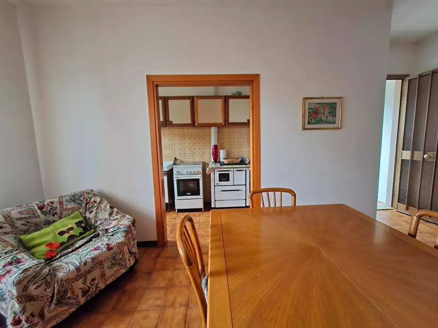 Immagine 12 di Appartamento in vendita  a Piombino