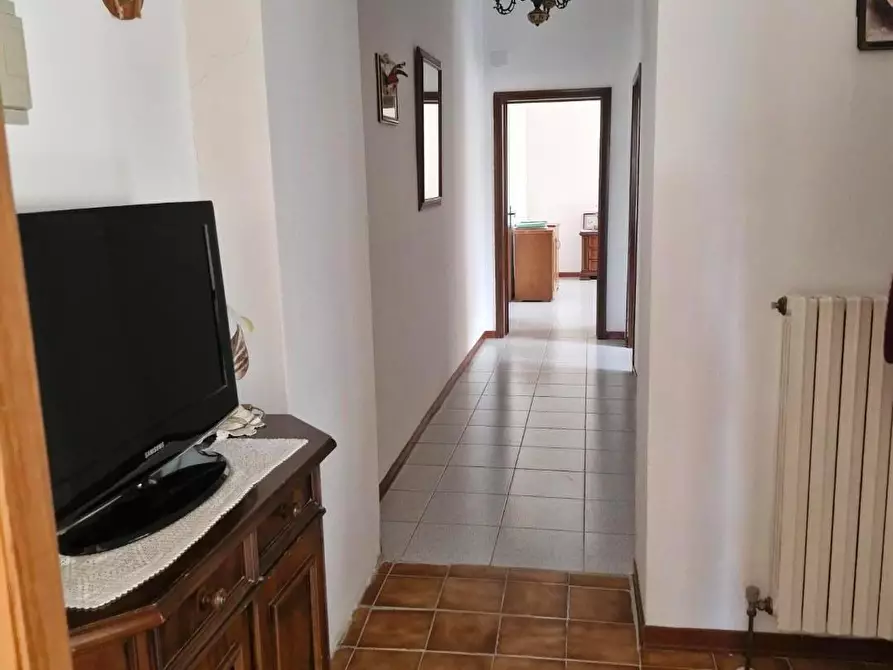 Immagine 13 di Appartamento in vendita  a Piombino