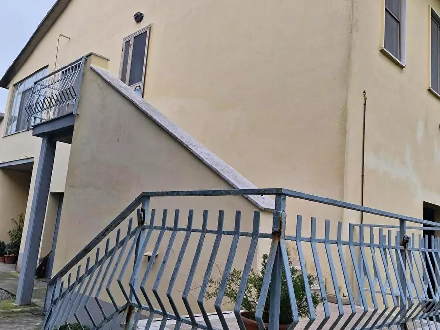 Immagine 24 di Appartamento in vendita  a Piombino