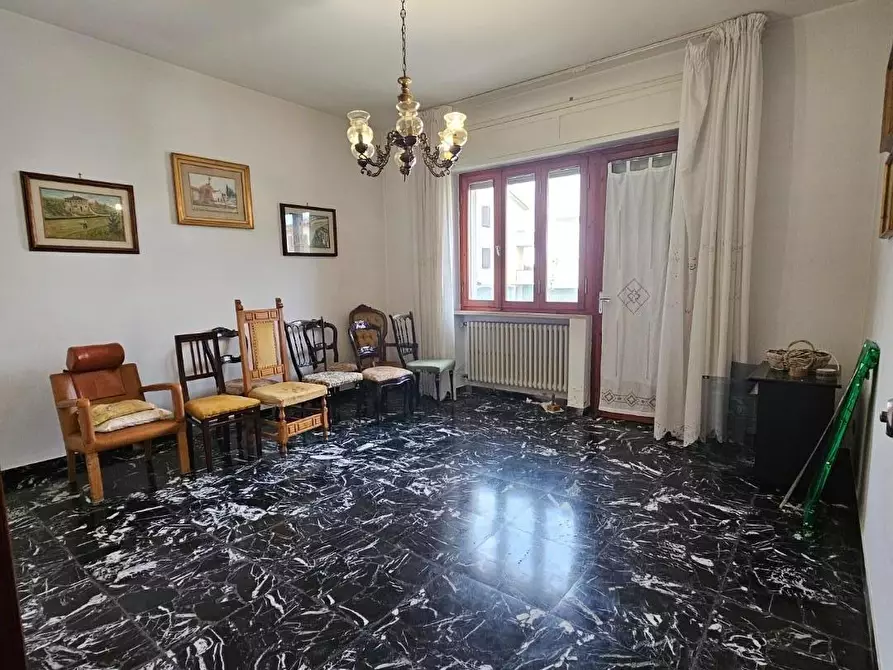 Immagine 20 di Villa in vendita  a Cascina