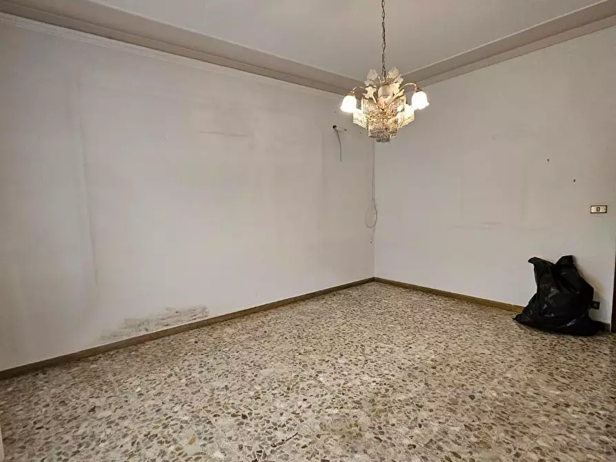 Immagine 22 di Villa in vendita  a Cascina