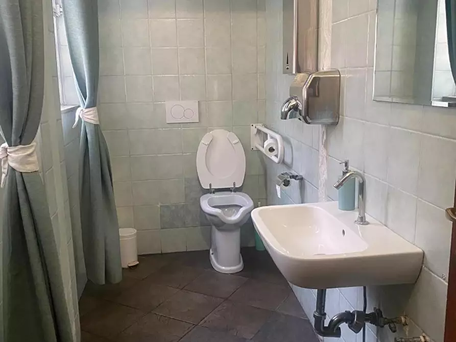 Immagine 12 di Bar / Ristorante in vendita  a Torino