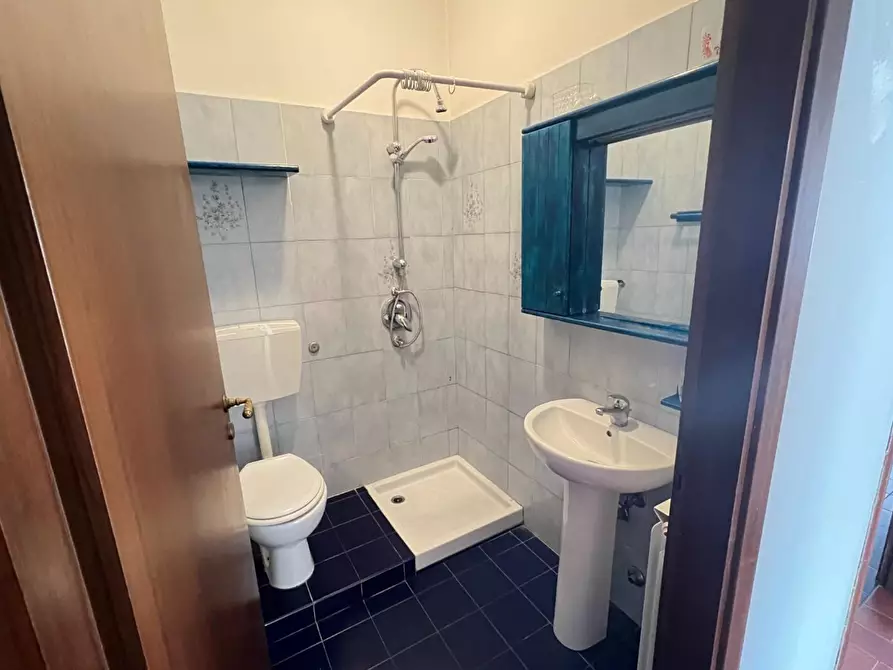 Immagine 32 di Appartamento in vendita  a Massa