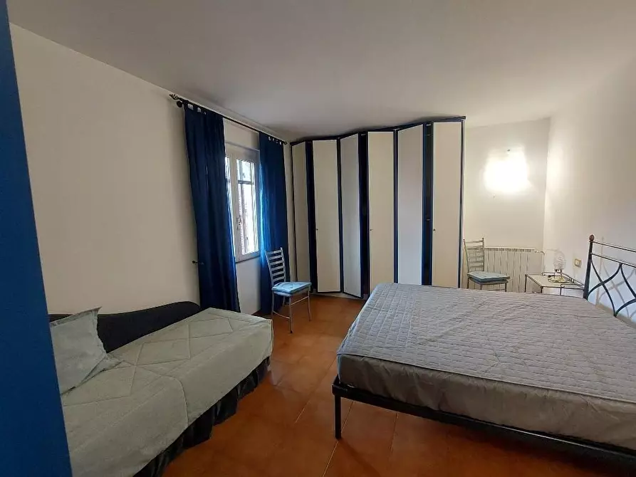 Immagine 21 di Casa bifamiliare in vendita  a Massa