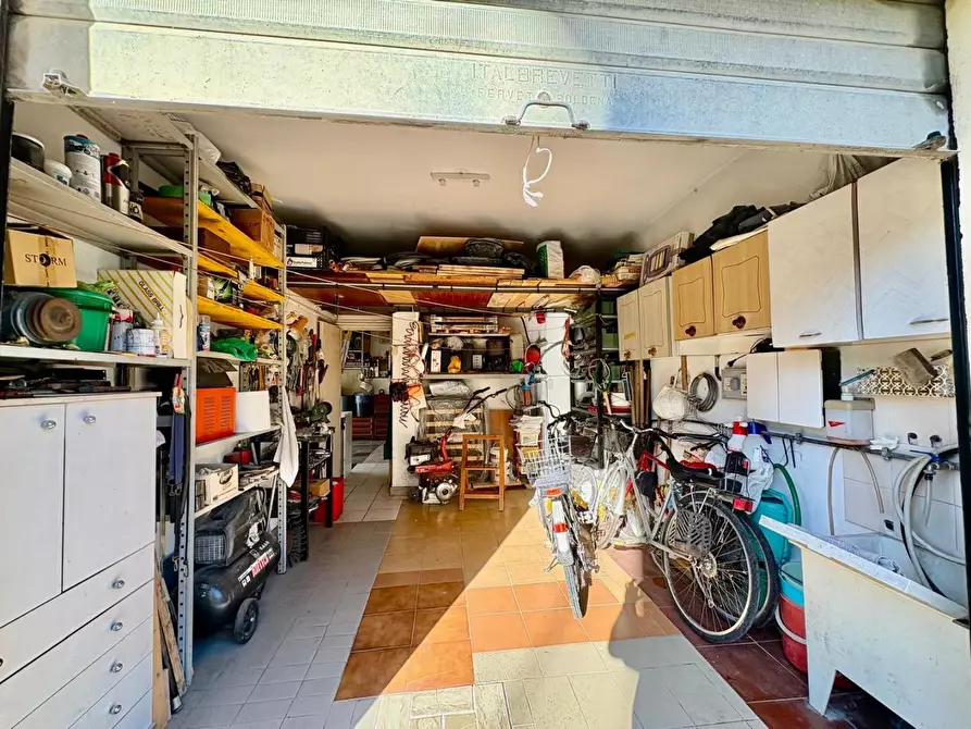 Immagine 36 di Appartamento in vendita  a Castelfiorentino