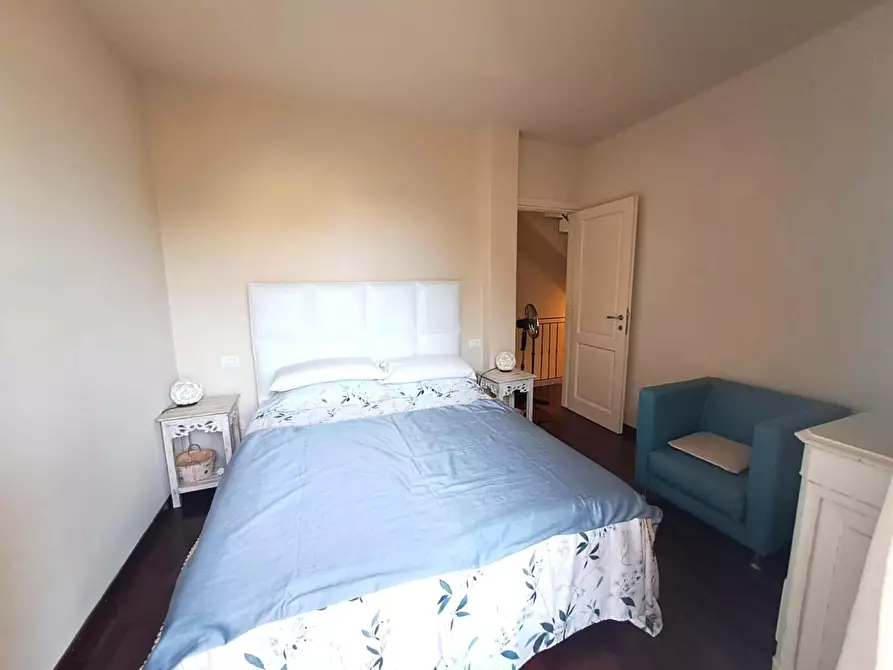 Immagine 13 di Villa in affitto  a Montignoso