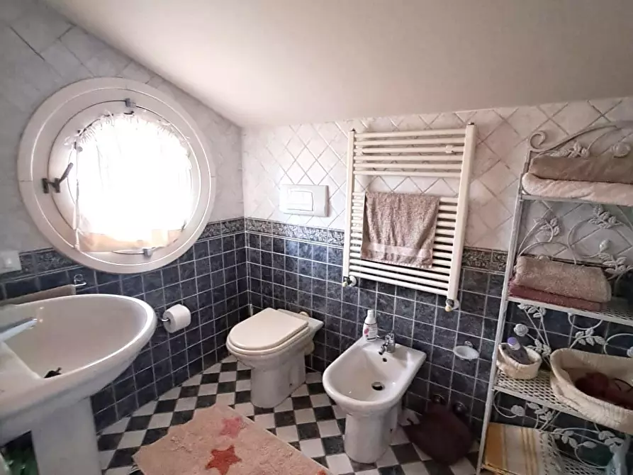 Immagine 23 di Villa in affitto  a Montignoso