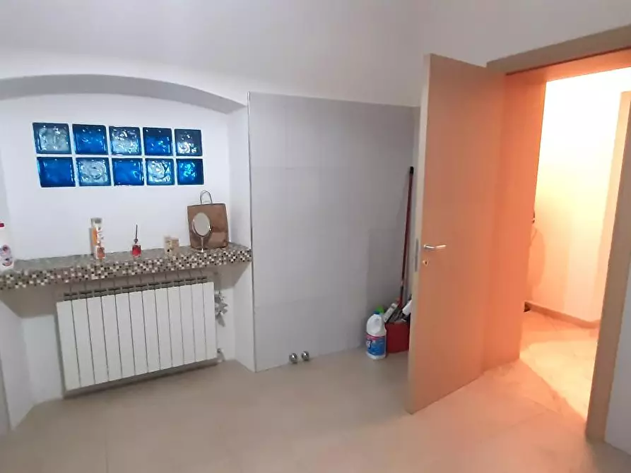 Immagine 13 di Villetta a schiera in vendita  a Rosignano Marittimo