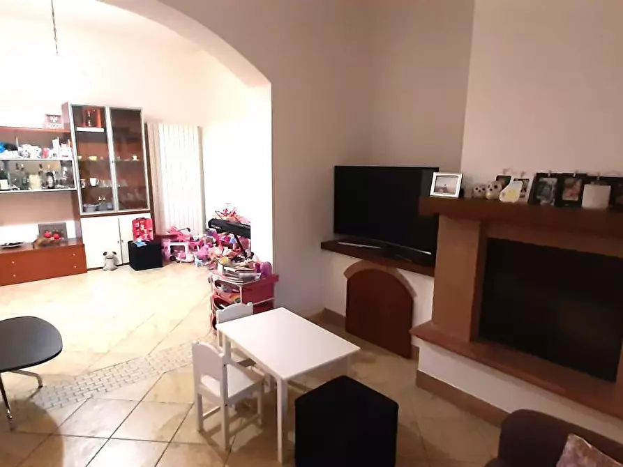 Immagine 1 di Villetta a schiera in vendita  a Rosignano Marittimo