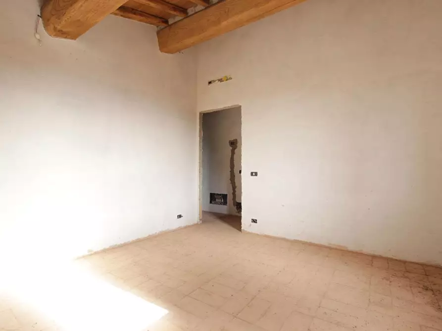 Immagine 15 di Casa colonica in vendita  a Murlo