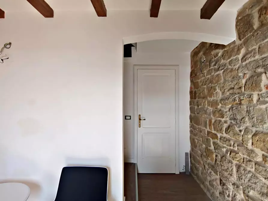 Immagine 21 di Terratetto in vendita  a Sinalunga