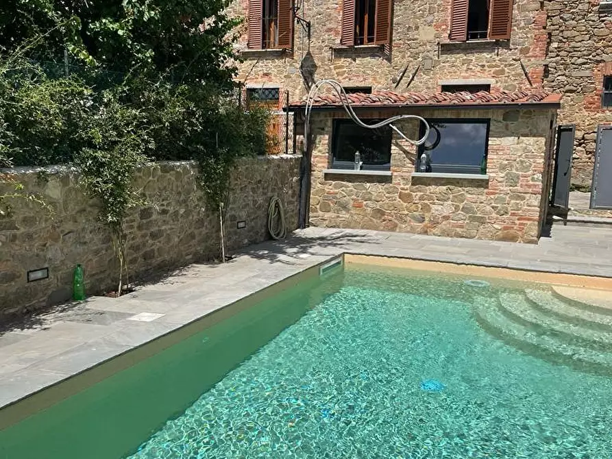 Immagine 34 di Terratetto in vendita  a Sinalunga