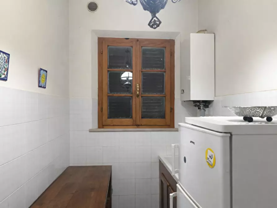 Immagine 6 di Casa colonica in vendita  a Torrita Di Siena