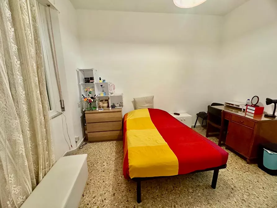 Immagine 18 di Appartamento in vendita  a Siena