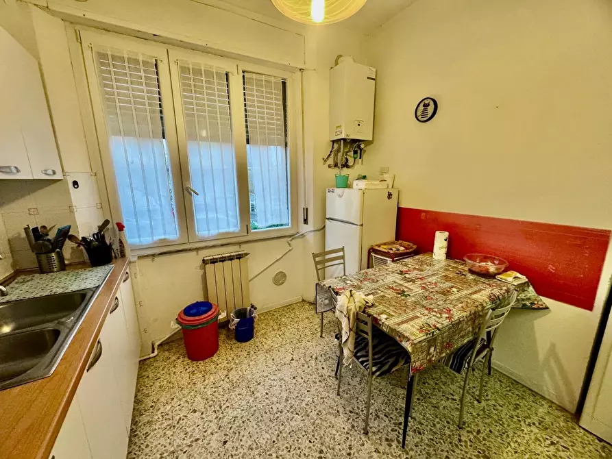 Immagine 14 di Appartamento in vendita  a Siena