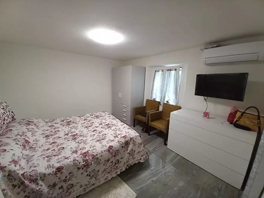 Immagine 16 di Appartamento in vendita  a Montignoso