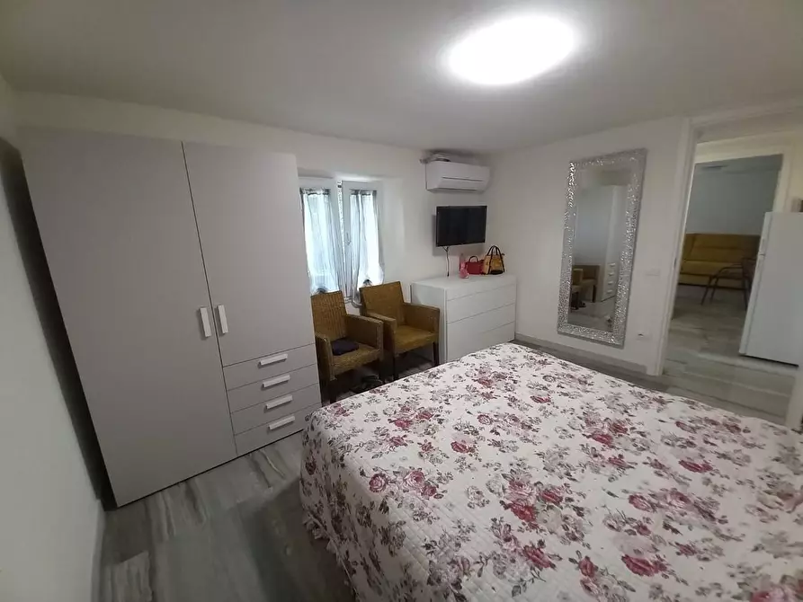 Immagine 15 di Appartamento in vendita  a Montignoso