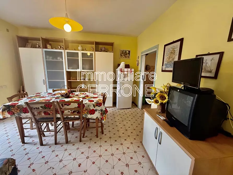 Immagine 4 di Appartamento in vendita  a Cecina