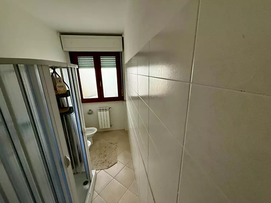 Immagine 18 di Appartamento in vendita  a Cascina