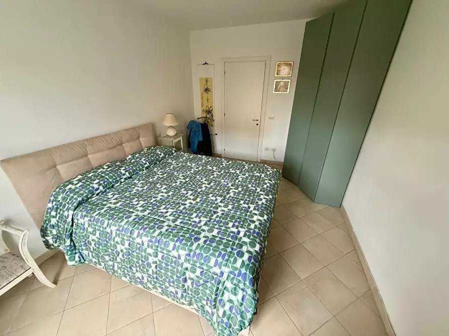 Immagine 11 di Appartamento in vendita  a Cascina