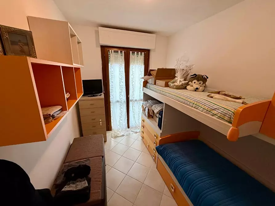 Immagine 15 di Appartamento in vendita  a Cascina
