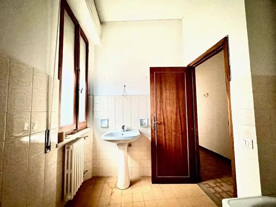 Immagine 10 di Appartamento in vendita  a Rapolano Terme