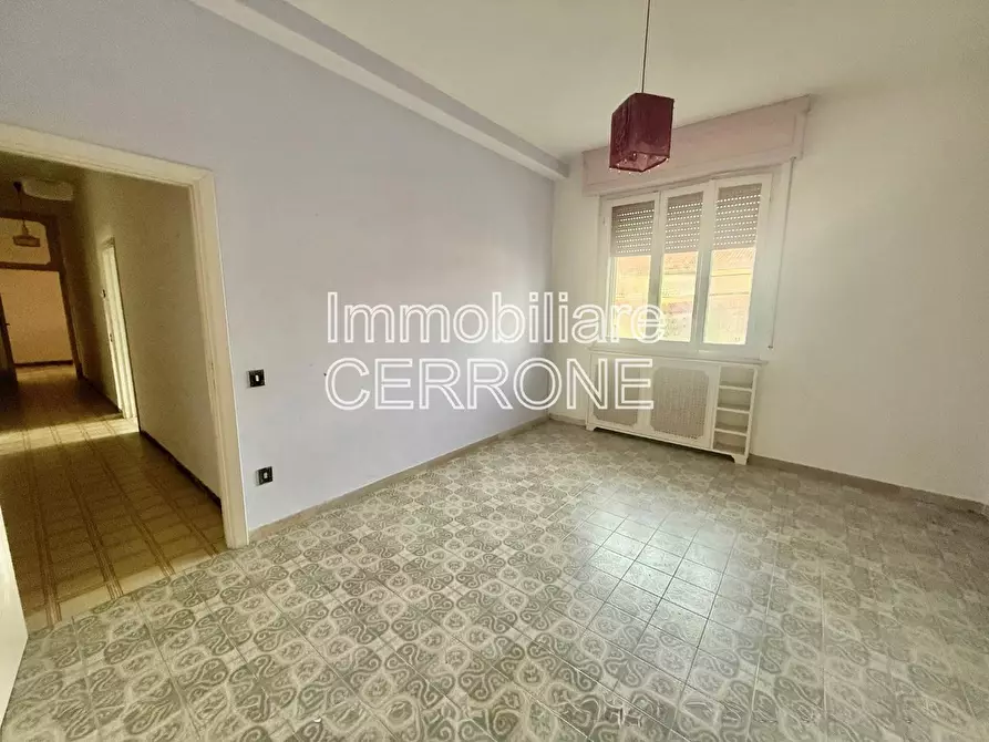 Immagine 3 di Appartamento in vendita  a Cecina