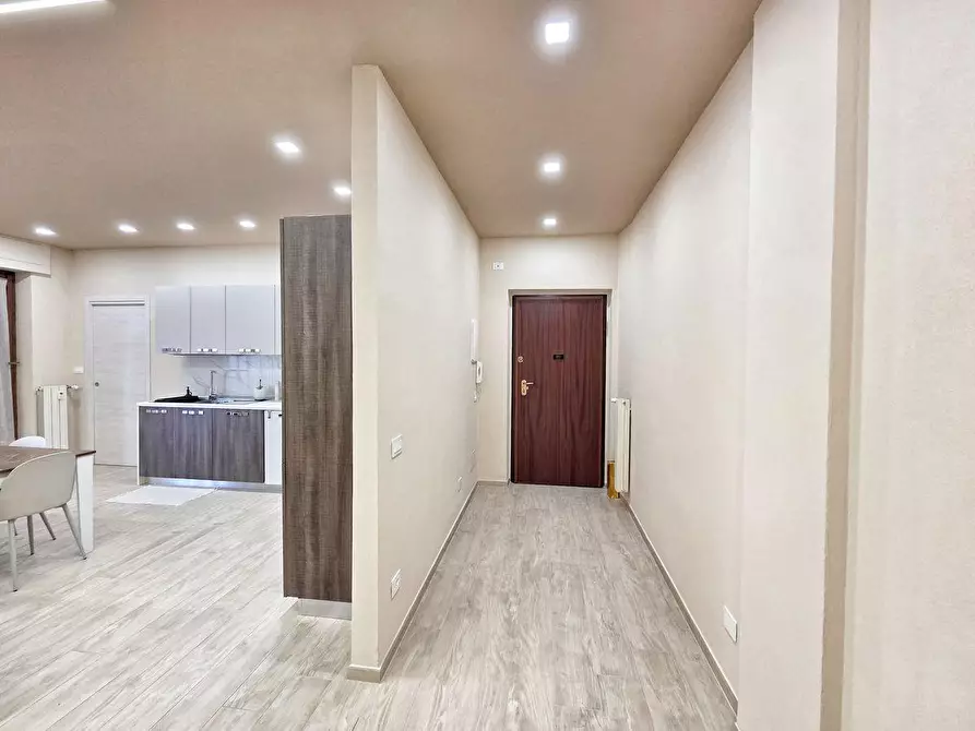 Immagine 13 di Appartamento in vendita  a Massa