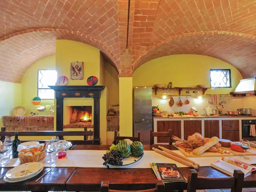 Immagine 6 di Casa colonica in vendita  a Monteroni D'arbia