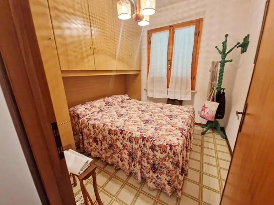 Immagine 8 di Appartamento in vendita  a Cecina