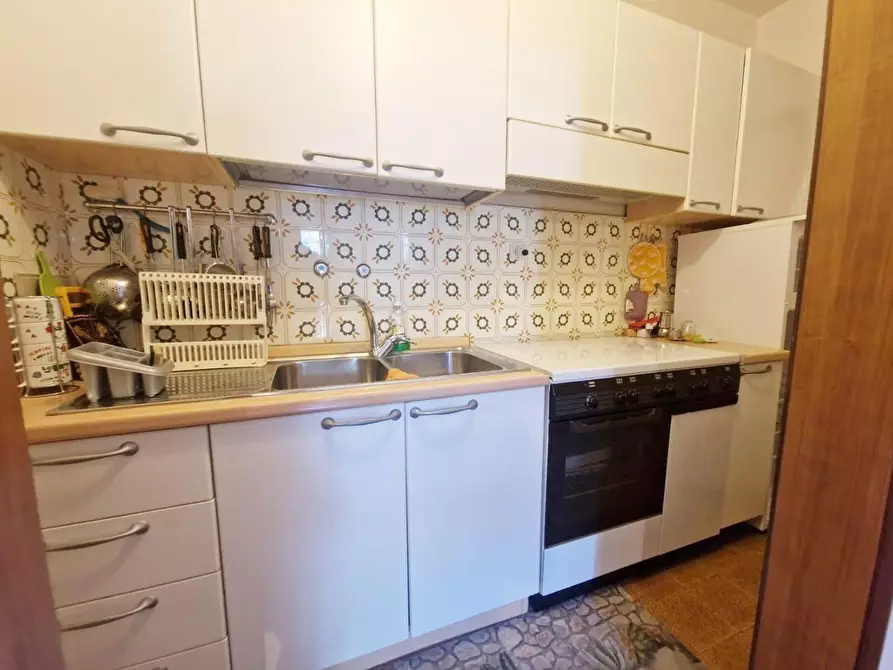 Immagine 3 di Appartamento in vendita  a Cecina