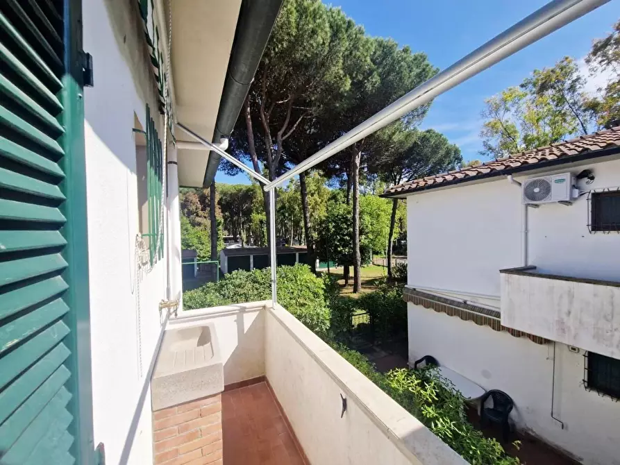 Immagine 1 di Appartamento in vendita  a Cecina