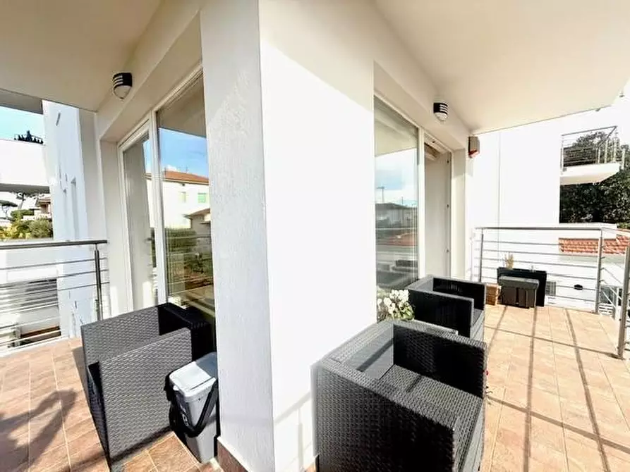 Immagine 45 di Appartamento in vendita  a Camaiore