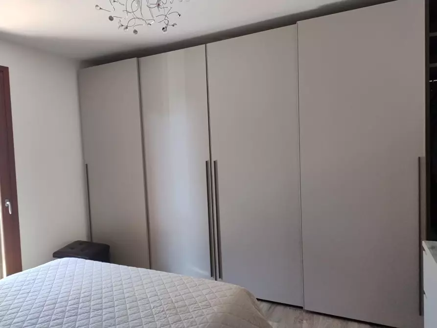 Immagine 7 di Appartamento in vendita  a Montecchio Emilia