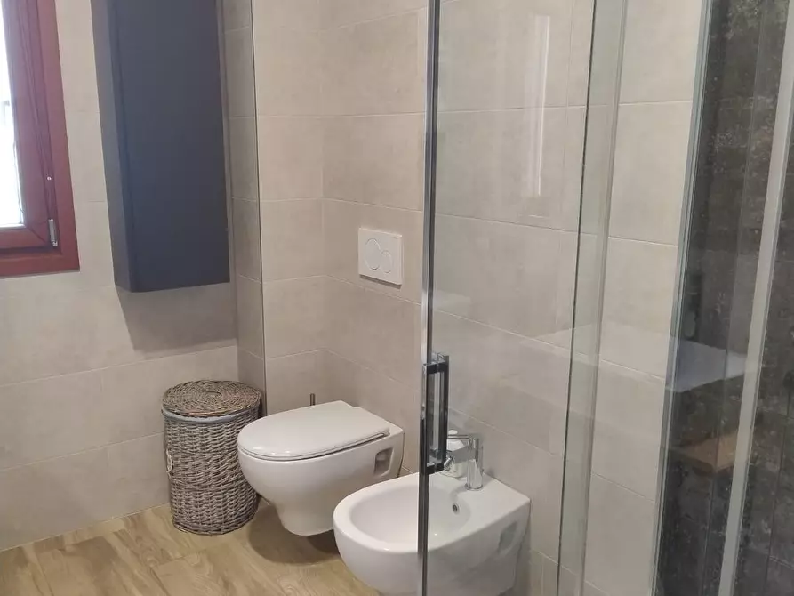 Immagine 5 di Appartamento in vendita  a Montecchio Emilia