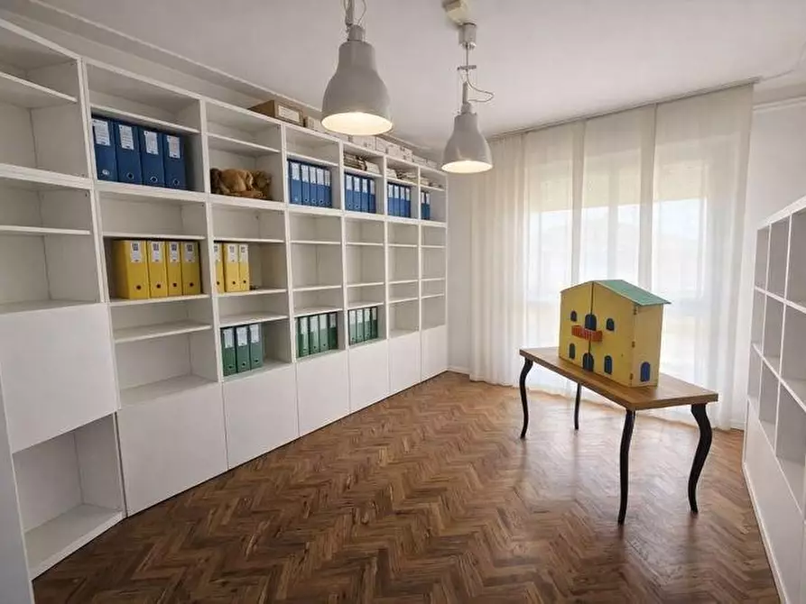 Immagine 4 di Appartamento in vendita  a Cascina