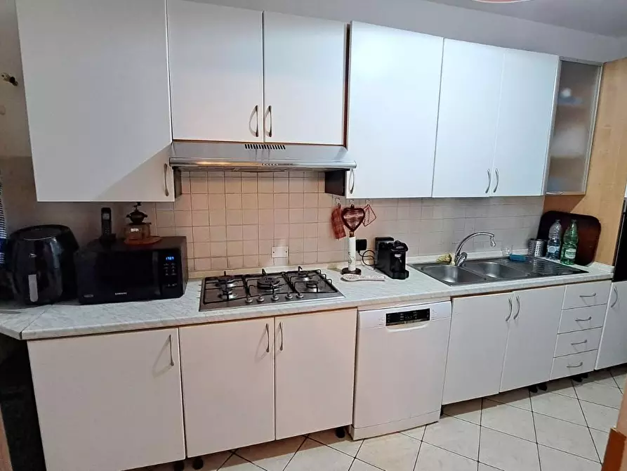 Immagine 6 di Appartamento in vendita  a Rosignano Marittimo