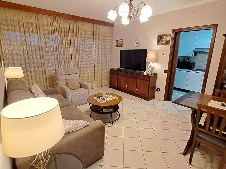 Immagine 4 di Appartamento in vendita  a Rosignano Marittimo