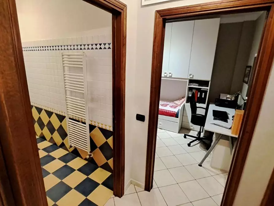 Immagine 10 di Appartamento in vendita  a Rosignano Marittimo