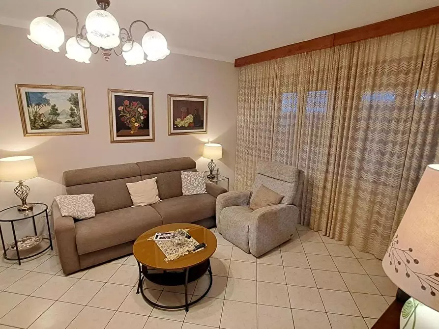 Immagine 3 di Appartamento in vendita  a Rosignano Marittimo